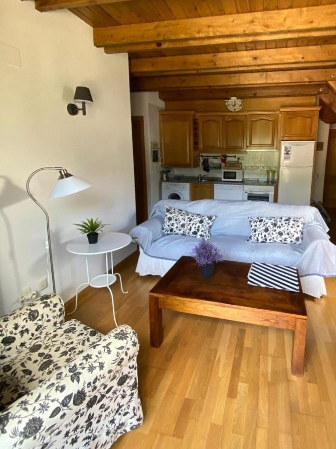 Appartement La Buhardilla De Sofia à Sesué Extérieur photo